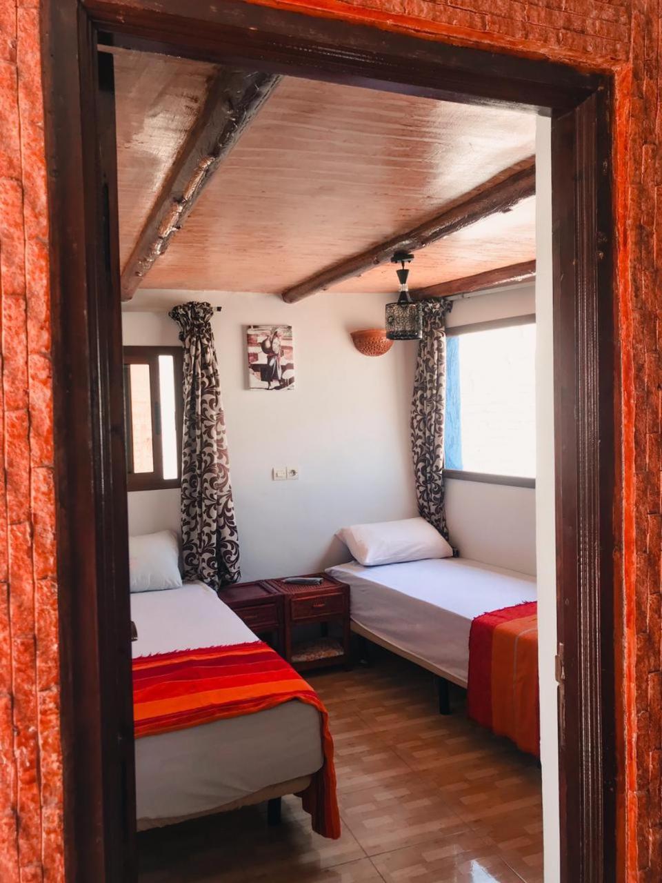 Tafoukt Surf Hostel Taghazout Bagian luar foto